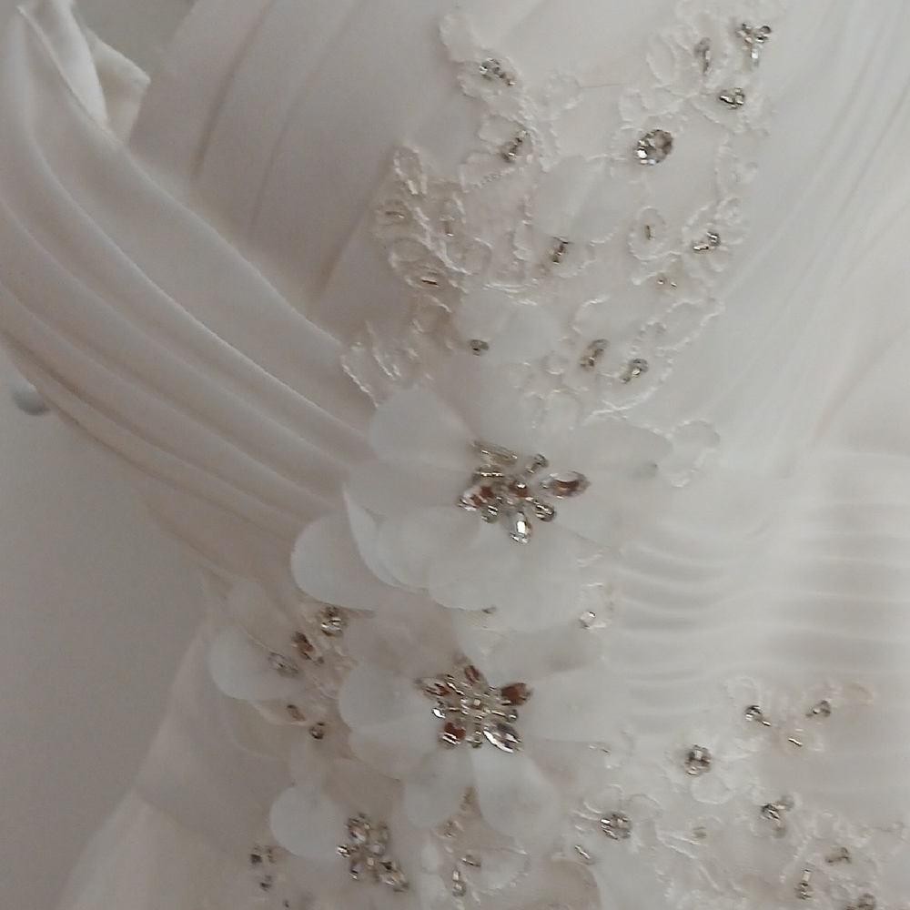 DaVinci White Floral Lace Wedding Dress 12 Tea Length Garden OR Beach Stunning - Picture 2 of 11